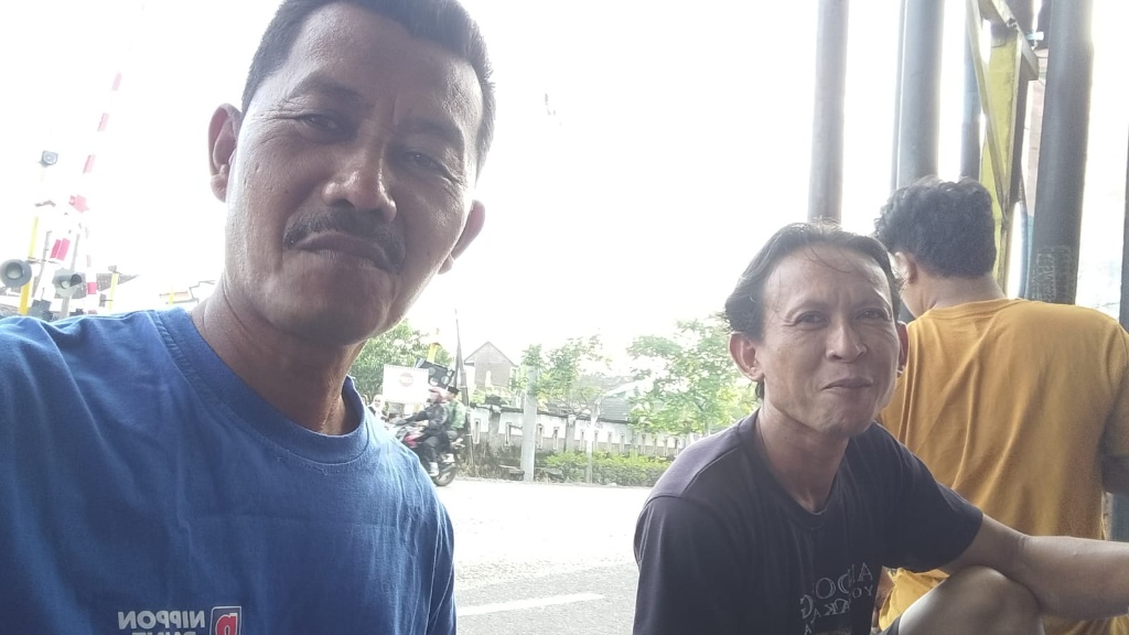Hariyanto dan Qodir Kelompok Tani HR 5758